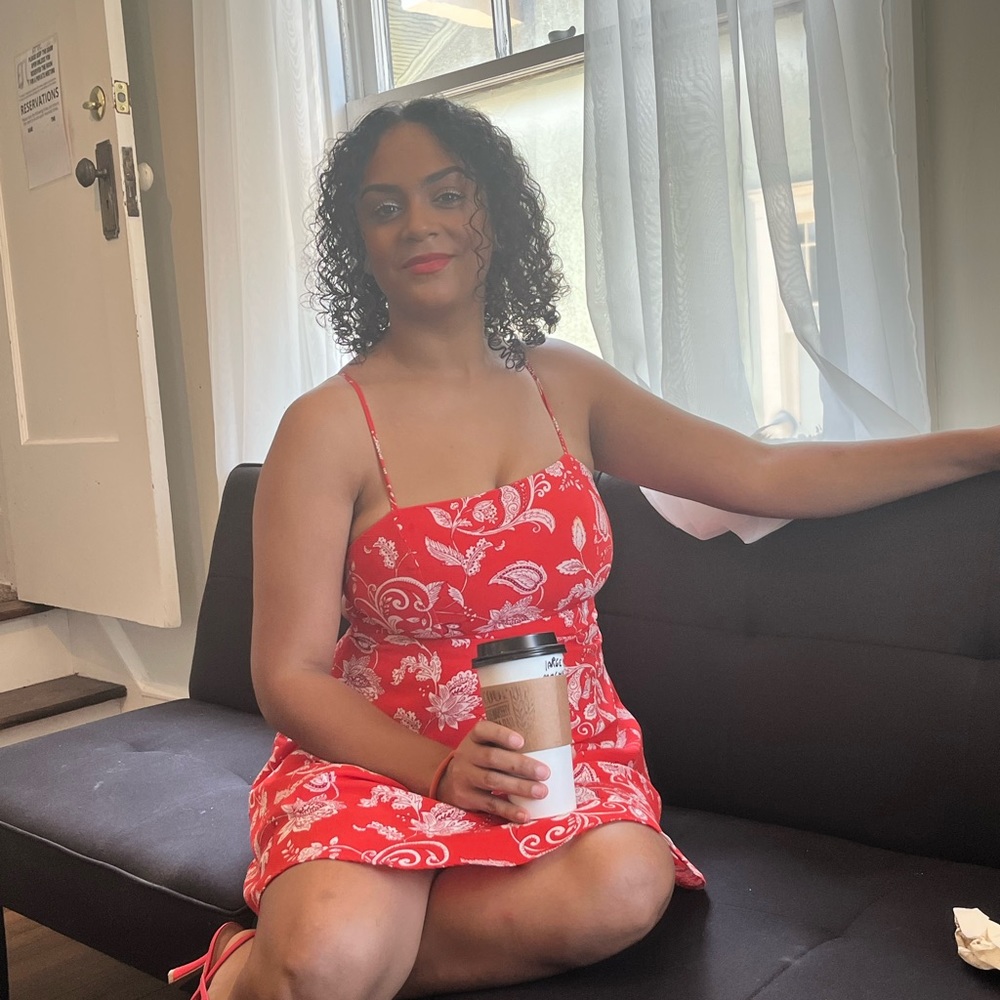 Meet your Posher, Alissea